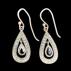 Vintage Sterling Silver 925 signed Onyx Marcasite Teardrop Dangle Earrings